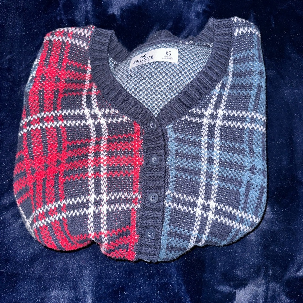 Hollister Sweater, size XS